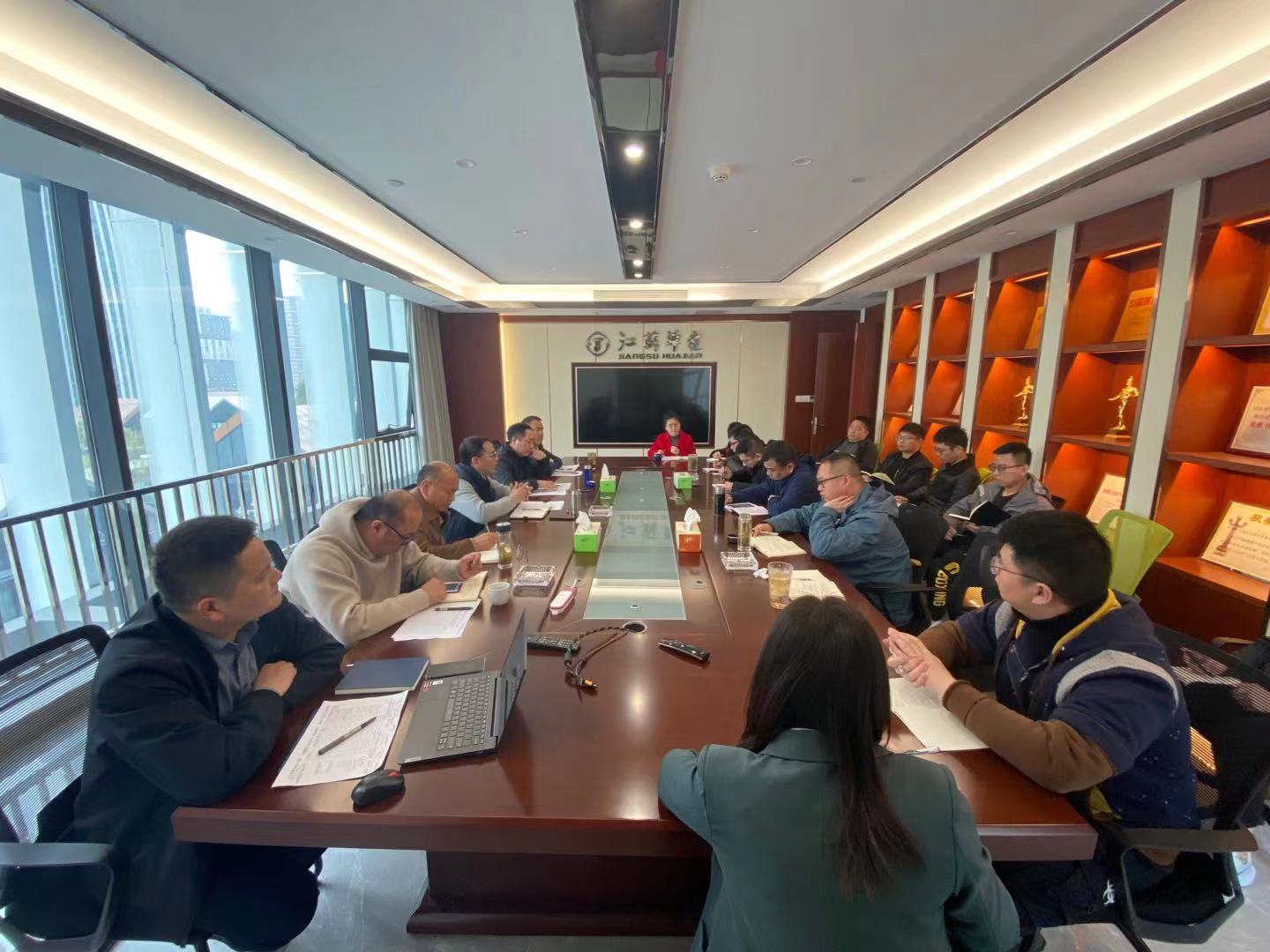 1615970595565084.jpg 5f6e407ad1c955dc6d23fa4e5194984.jpg