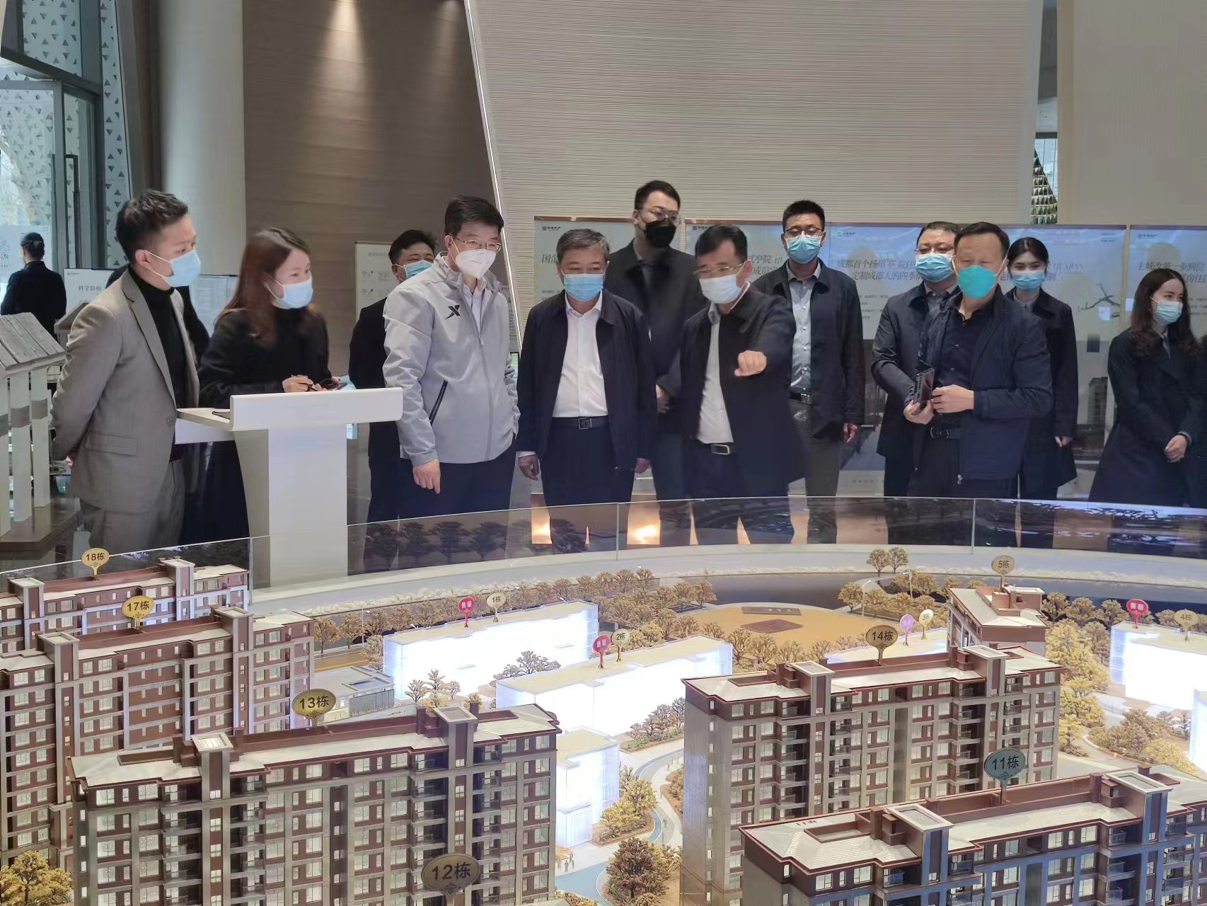 1668405104882679.jpg 1668405104882679.jpg