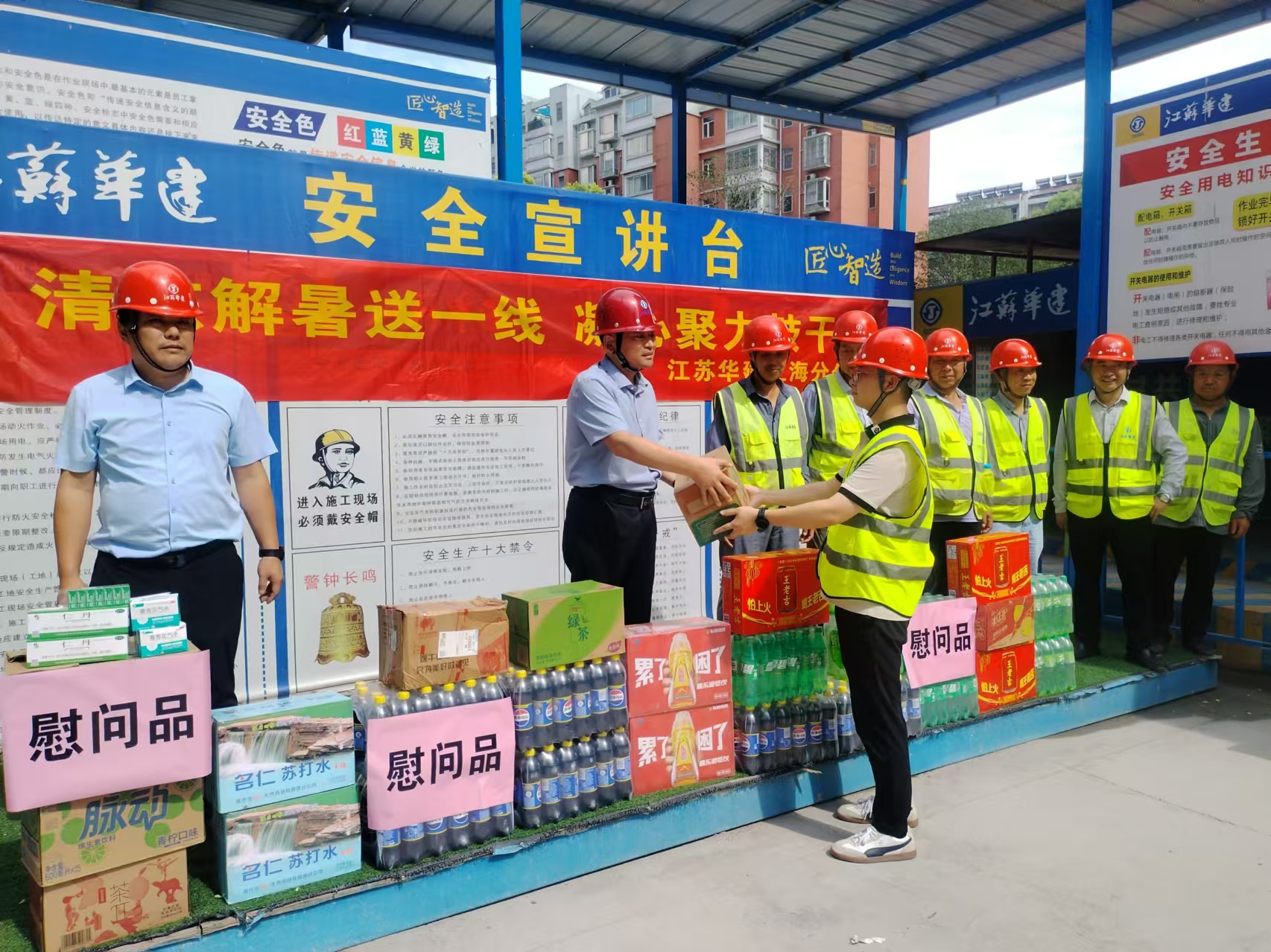 1722659709426939.jpg e499478b6d9371bdce012a83774466f.jpg